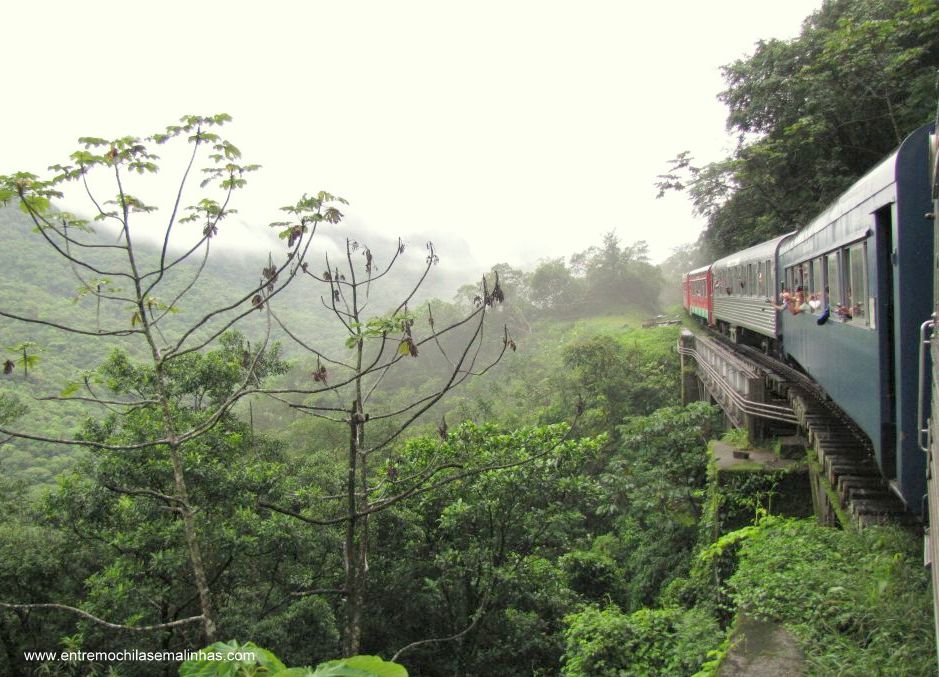 trem Curitiba-Morretes