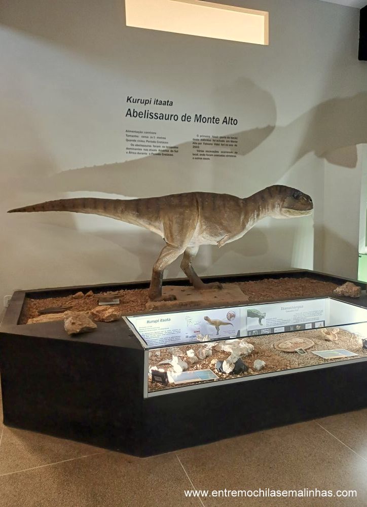 Museu de Paleontologia de Monte Alto