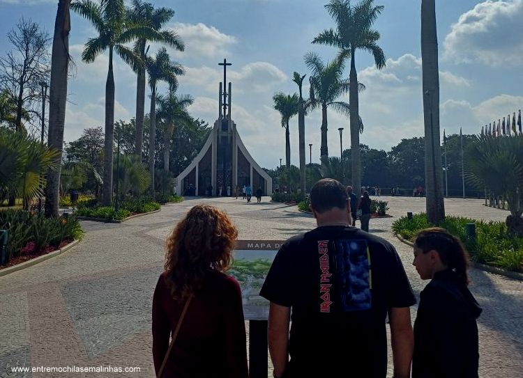 Parque Três Pescadores em Aparecida
