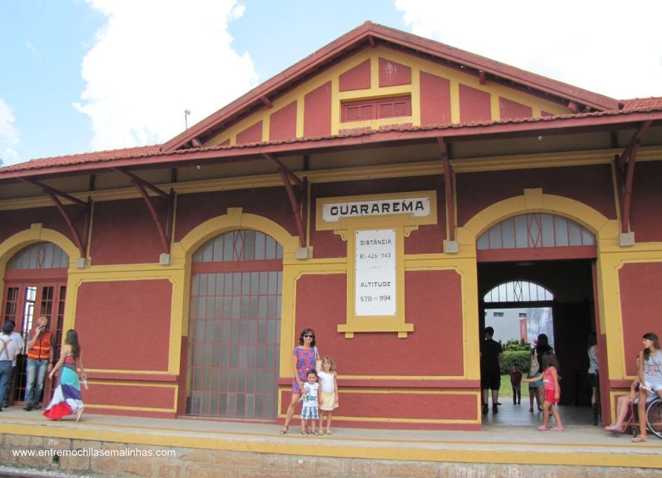 estação ferroviária de Guararema